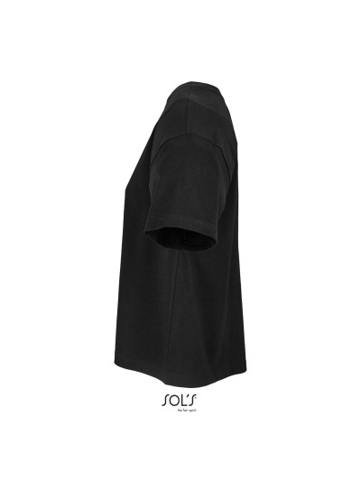 Boxy women