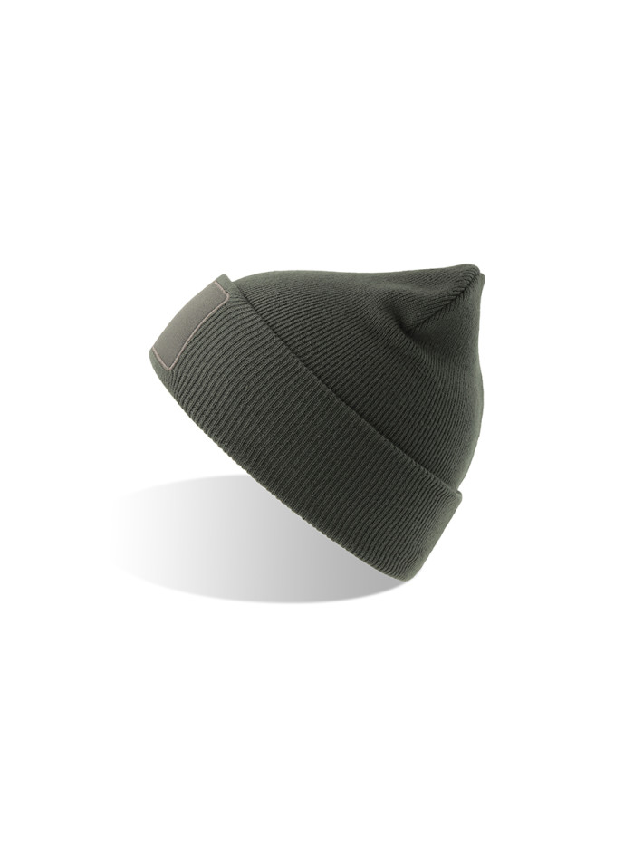 Cuffia in maglia con patch sostenibile